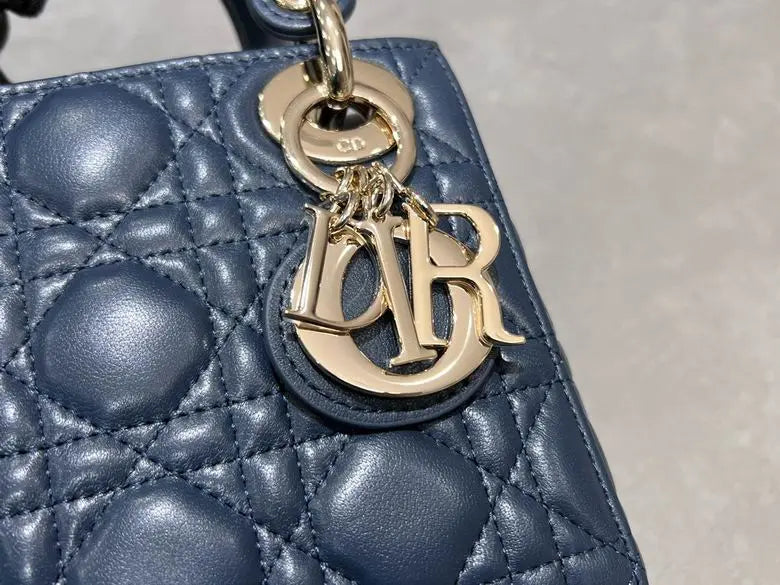 LD Rosy Small