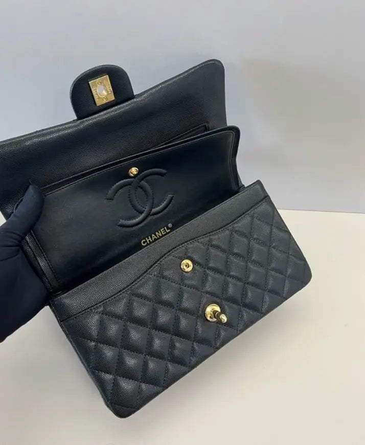 Classic Leather Flap Bag Medium