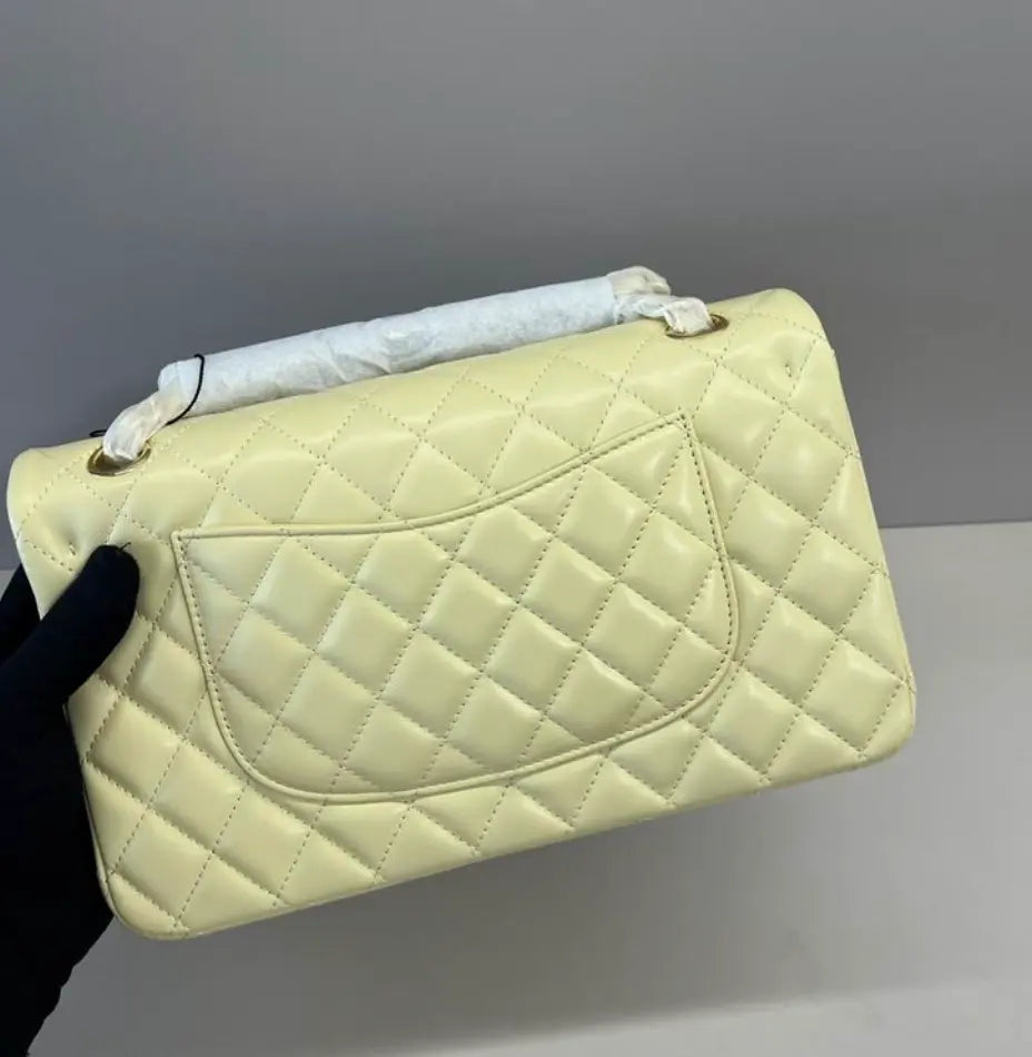 Classic Leather Flap Bag Medium